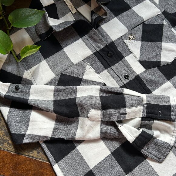 SKO BUFFS! CU Boulder Ladies Flannel Buffalo Check Top (NEW) - Picture 11 of 16